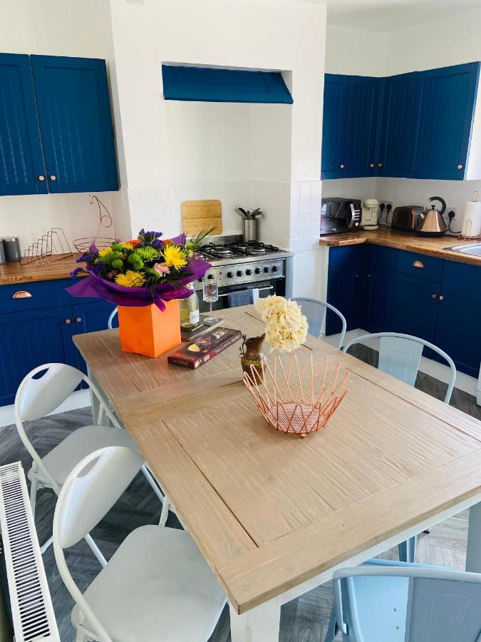 Funky Cozy Cottage With Outside Space WTA-toernooi van WTA-toernooi van Eastbourne Buitenkant foto