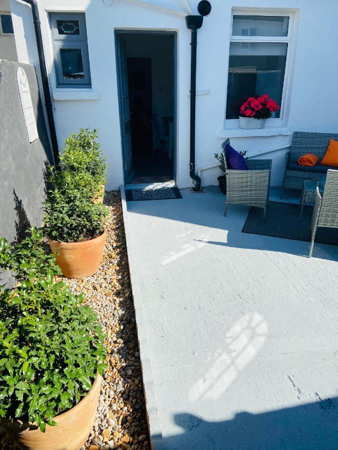 Funky Cozy Cottage With Outside Space WTA-toernooi van WTA-toernooi van Eastbourne Buitenkant foto