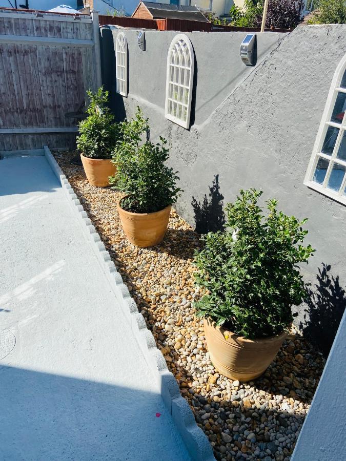 Funky Cozy Cottage With Outside Space WTA-toernooi van WTA-toernooi van Eastbourne Buitenkant foto