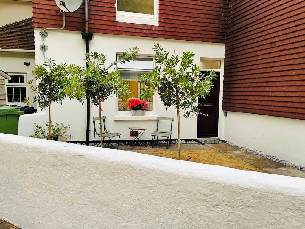 Funky Cozy Cottage With Outside Space WTA-toernooi van WTA-toernooi van Eastbourne Buitenkant foto